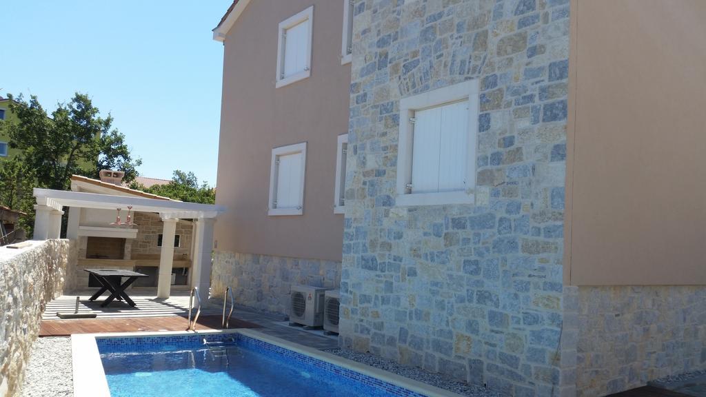 Apartments Rustic Биоград-на-Мору Экстерьер фото